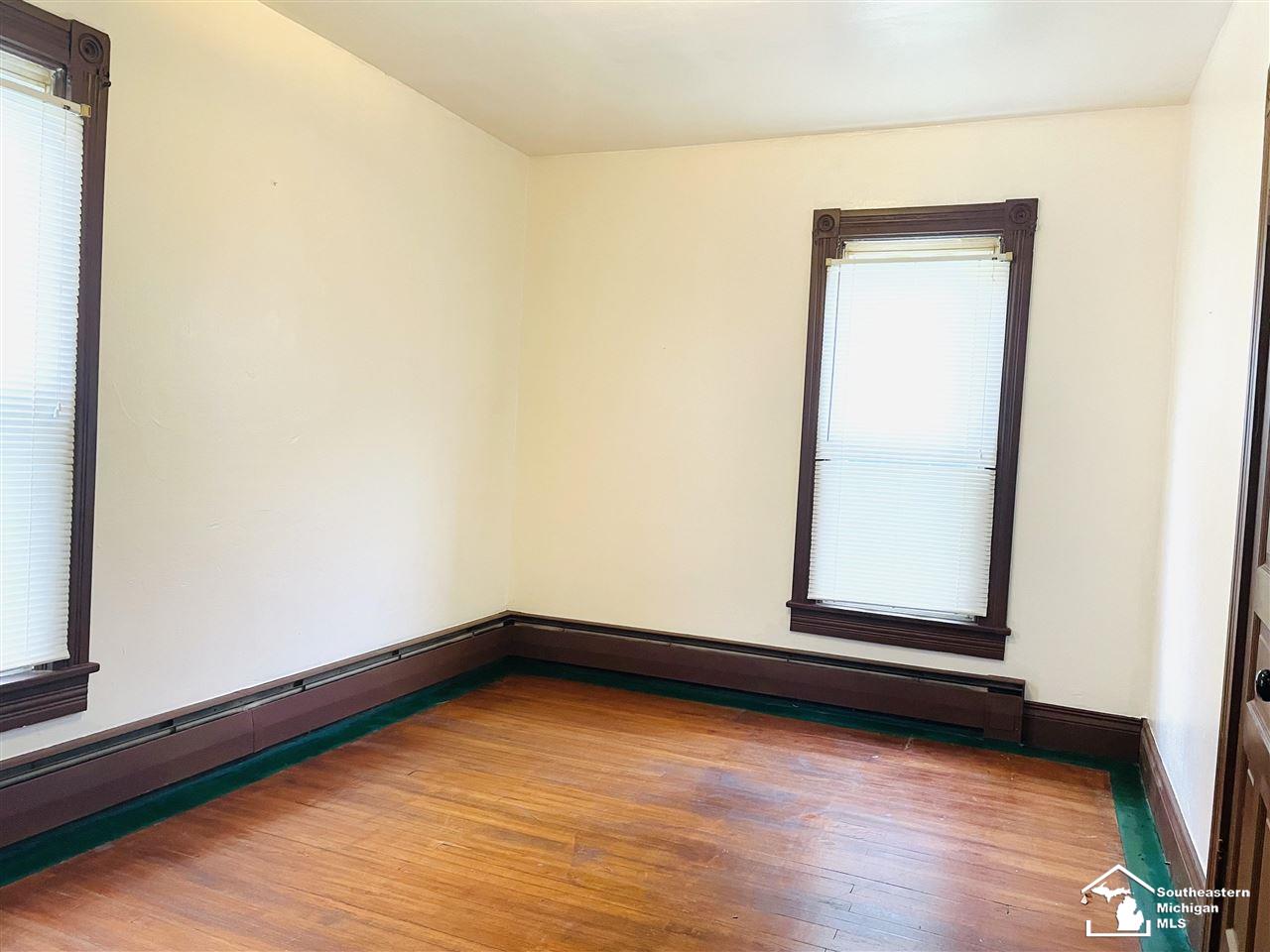 9742 Finzel Road Carleton, MI 48117 - Photo 9 of 14