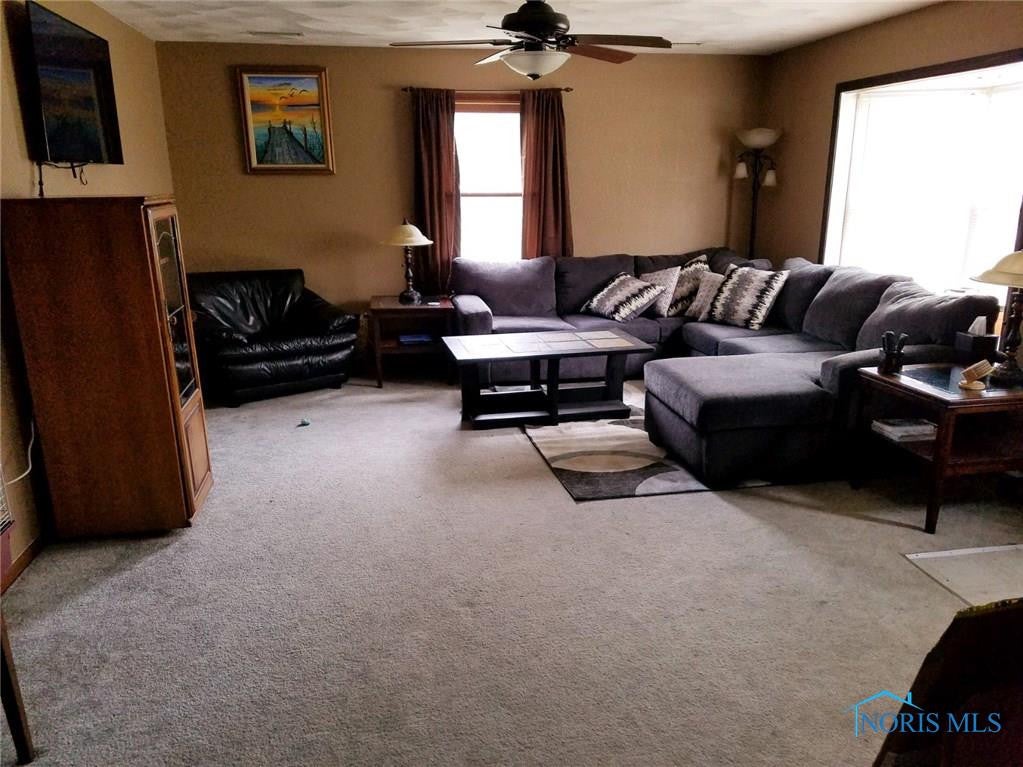 5904 Roan Road Sylvania, OH 43560 - Photo 3 of 10 Photo 3