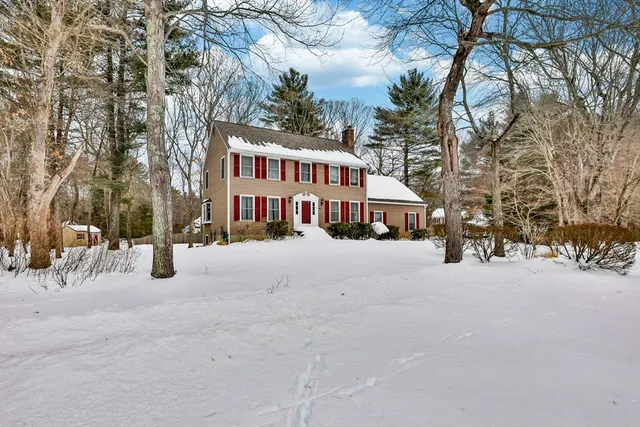 $810,000 | 1 Deer Path Lane, Mansfield, MA 02048
