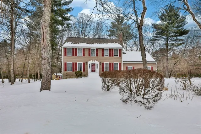 $810,000 | 1 Deer Path Lane, Mansfield, MA 02048
