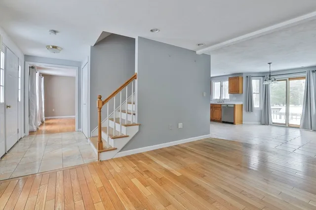 $810,000 | 1 Deer Path Lane, Mansfield, MA 02048