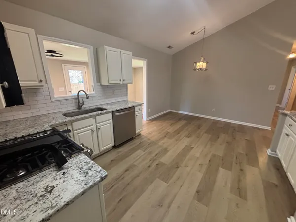 $1,975 | 116 South Friars Chase Lane, Fuquay-Varina, NC 27526