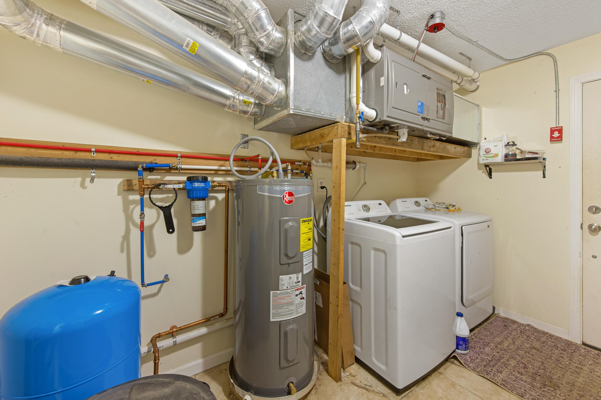 173 County Woods Road Newport, ME 04953 - Photo 37 of 50 Laundry/Utility Room