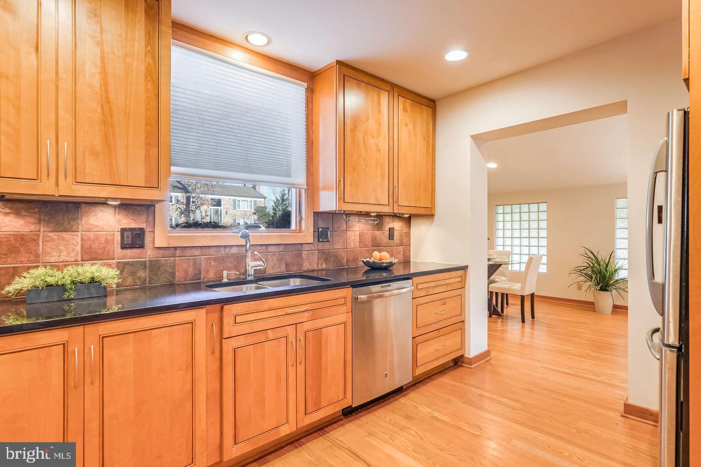 6545 Hitt Avenue McLean, VA 22101 - Photo 13 of 35