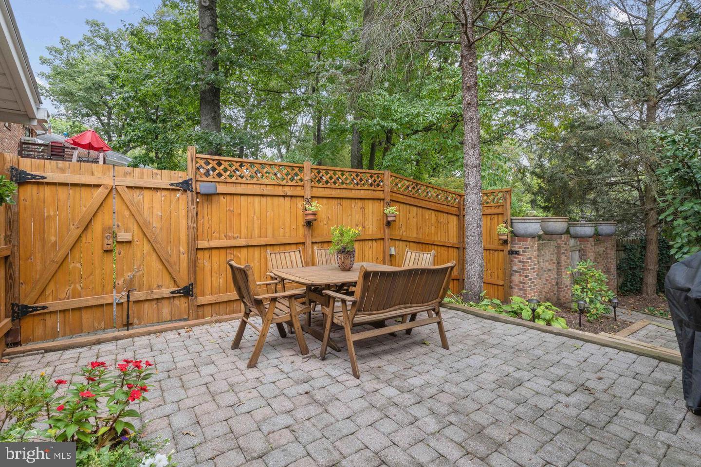 6545 Hitt Avenue McLean, VA 22101 - Photo 27 of 35