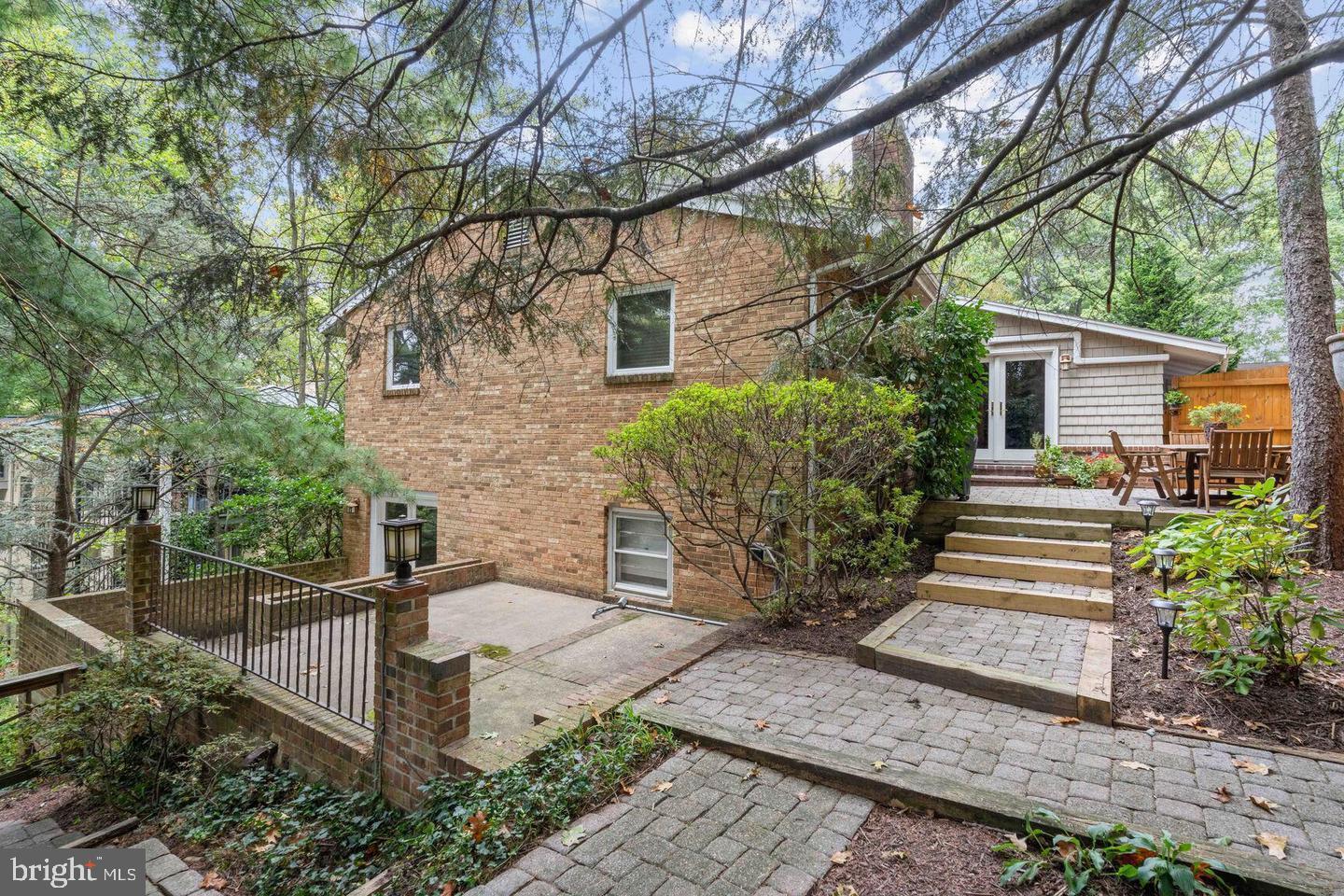 6545 Hitt Avenue McLean, VA 22101 - Photo 29 of 35