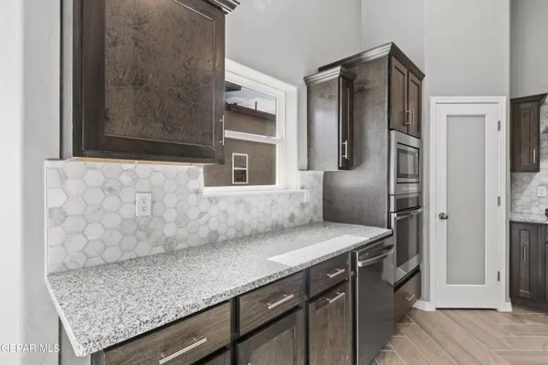 $334,950 | 6024 Spring Ridge, Santa Teresa, NM 88008