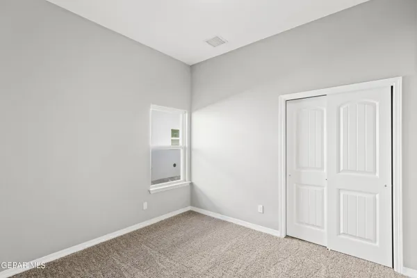 $334,950 | 6024 Spring Ridge, Santa Teresa, NM 88008