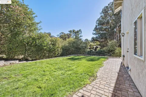 $1,195,000 | 2281 Hidden Oaks Drive, Hayward, CA 94541