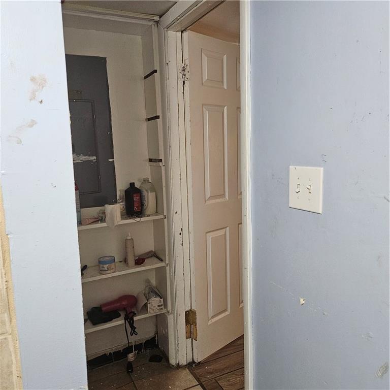 4880 Ben Hill Road Atlanta, GA 30349 - Photo 16 of 48 a view of cabinets