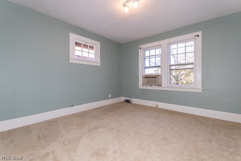 2427 South Taylor Road Cleveland, OH 44118 - Photo 25 of 35 Gallery Image 25