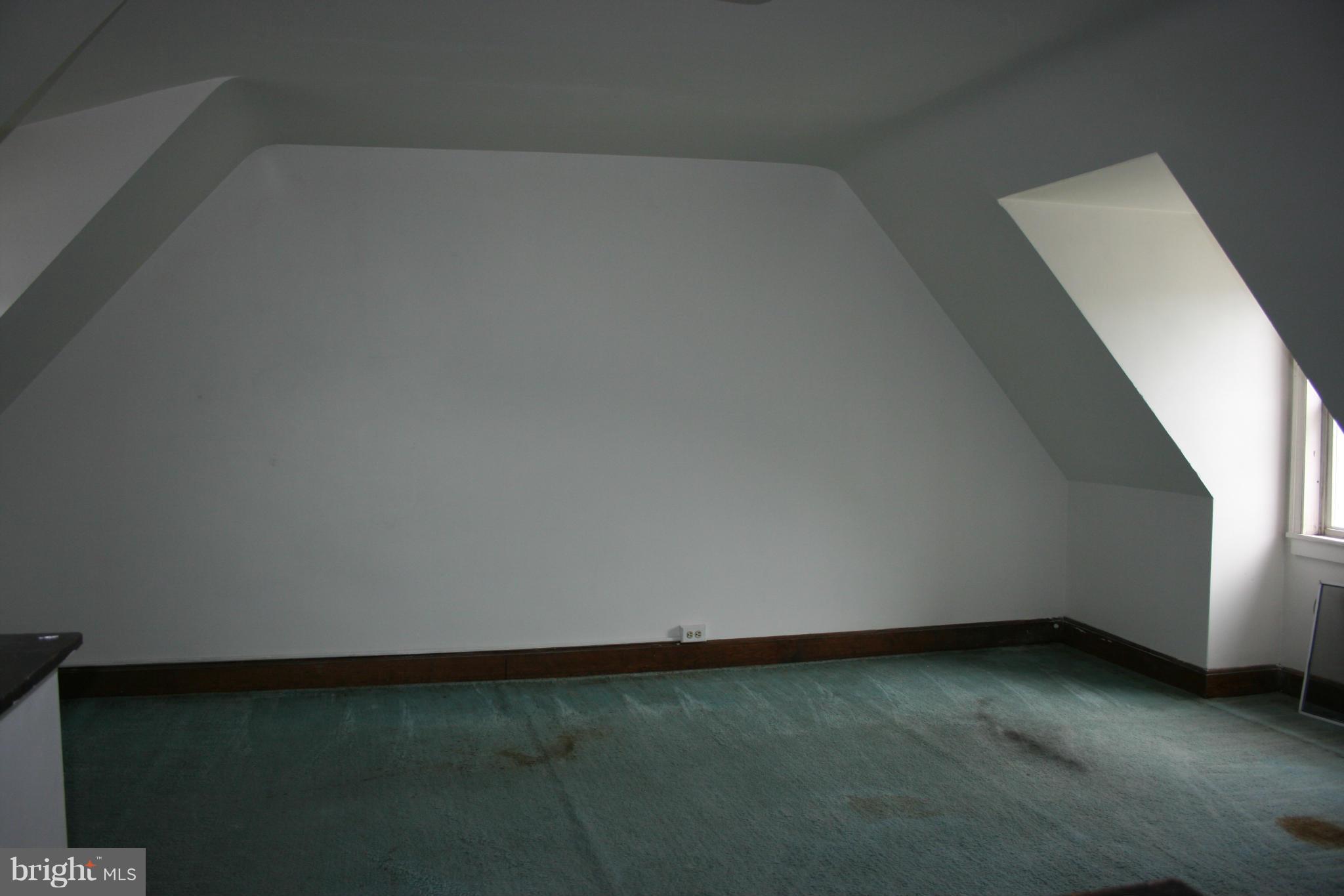 58 Township Road Baltimore, MD 21222 - Photo 11 of 13 Interior (General)