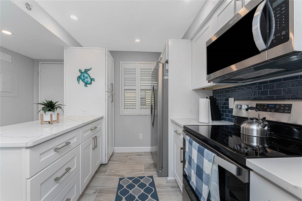 1551 Beach Road, Unit 312 Englewood, FL 34223 - Photo 5 of 60 Gallery Image 5