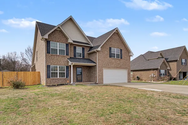$429,999 | 2505 Auldridge Drive, Christiana, TN 37037