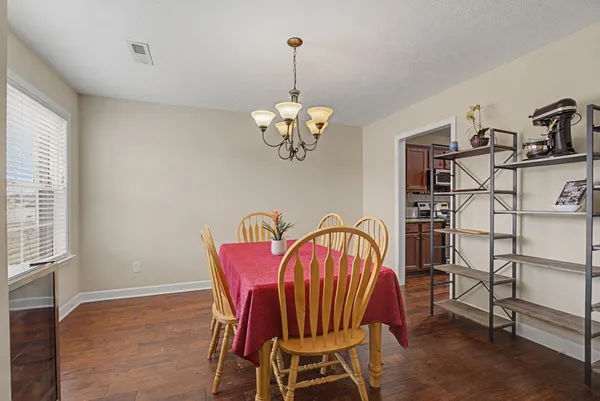 $424,900 | 2505 Auldridge Drive, Christiana, TN 37037