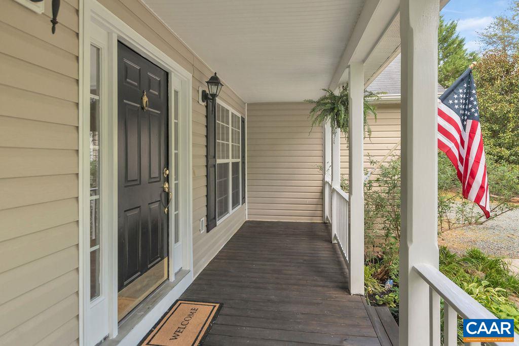 12 River Ridge Drive Palmyra, VA 22963 - Photo 3 of 42 Gallery Image 3