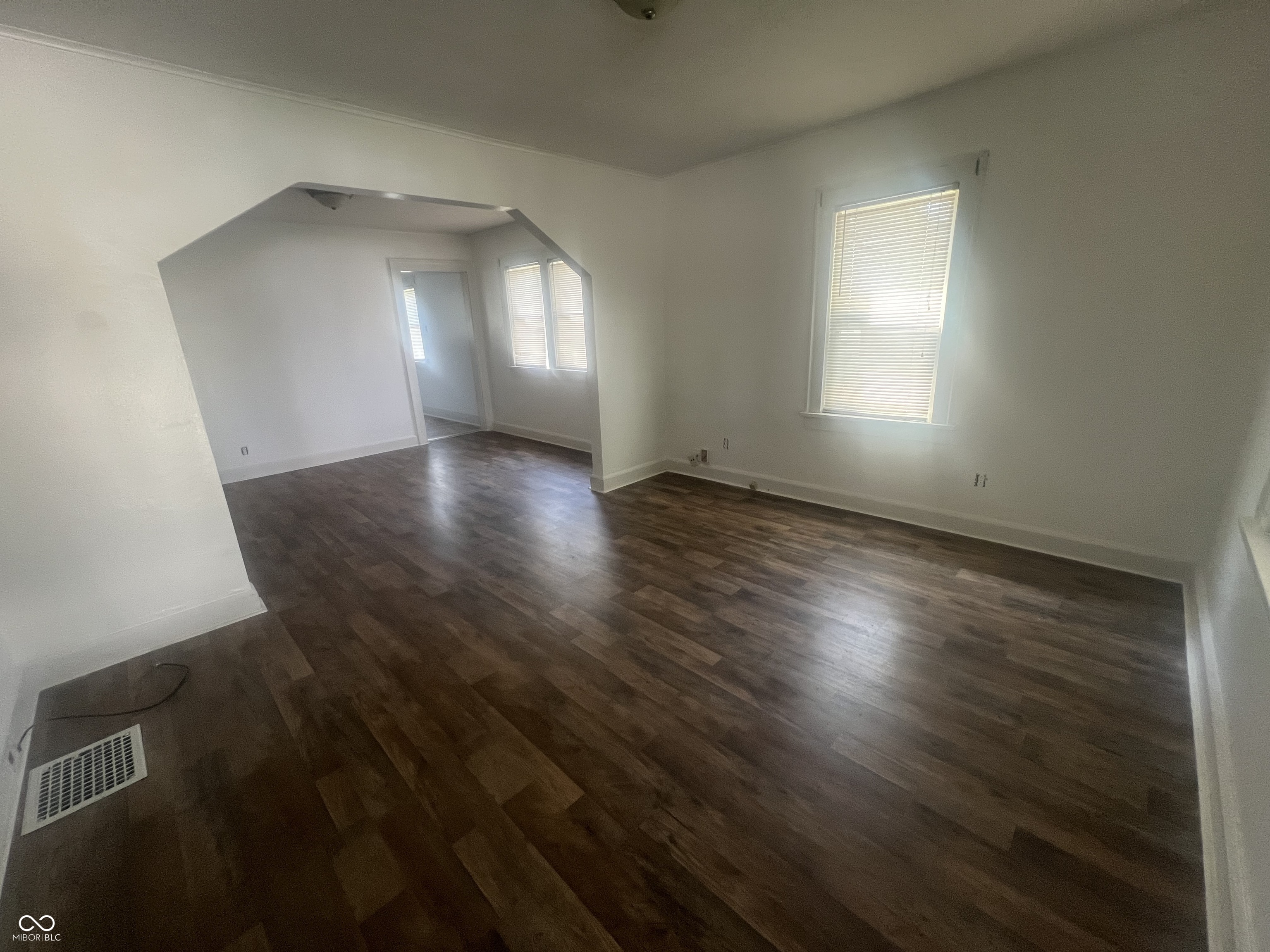 706 Chestnut Street Anderson, IN 46012 - Photo 5 of 40 Gallery Image 5