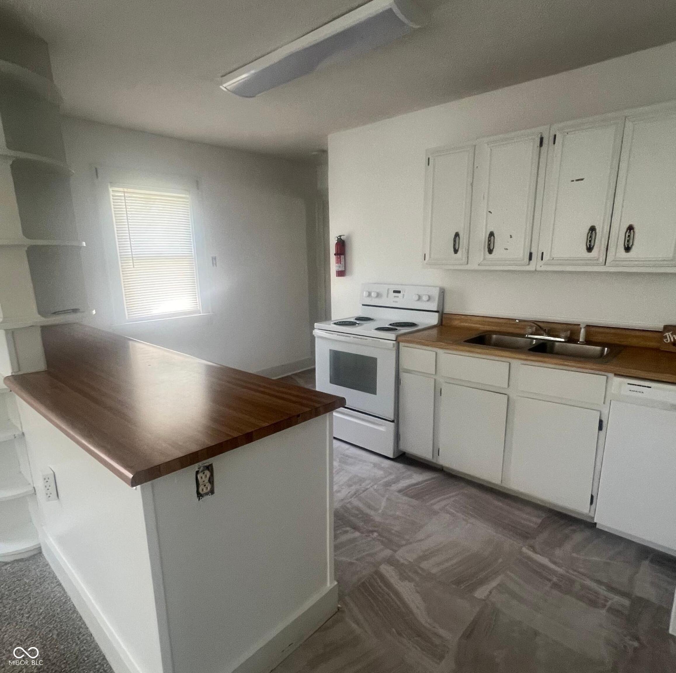 706 Chestnut Street Anderson, IN 46012 - Photo 8 of 40 Gallery Image 8