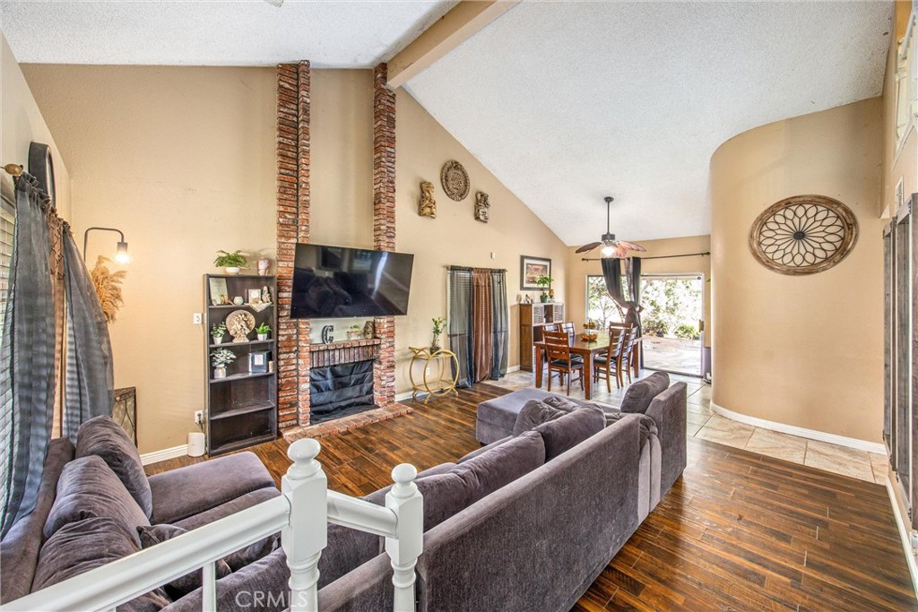 20734 Como Street Wildomar, CA 92595 - Photo 3 of 40