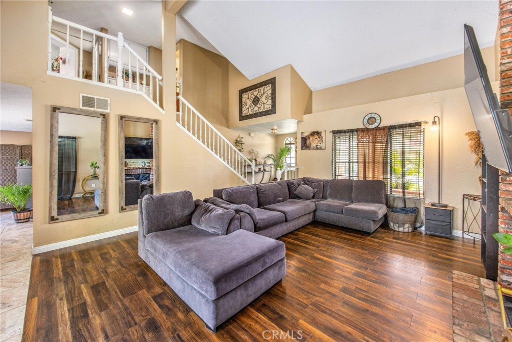 20734 Como Street Wildomar, CA 92595 - Photo 5 of 40