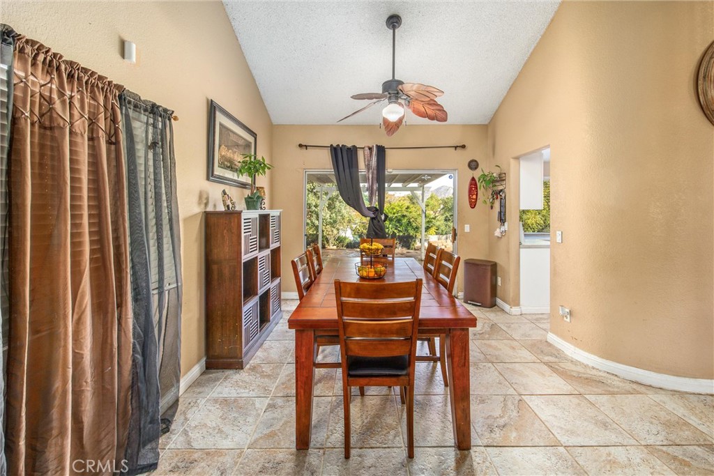 20734 Como Street Wildomar, CA 92595 - Photo 7 of 40