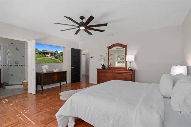 $1,450,000 | 105 17th Avenue Northeast, St. Petersburg, FL 33704