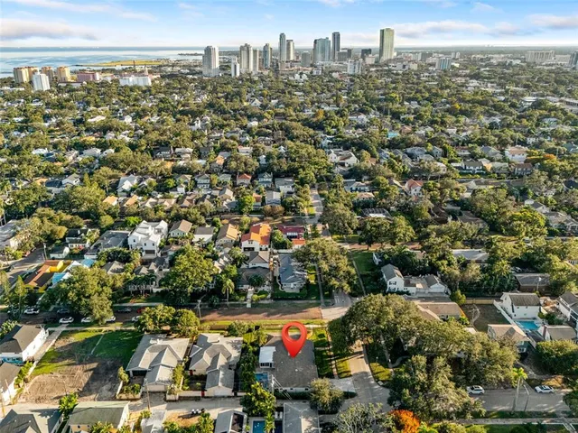 $1,450,000 | 105 17th Avenue Northeast, St. Petersburg, FL 33704