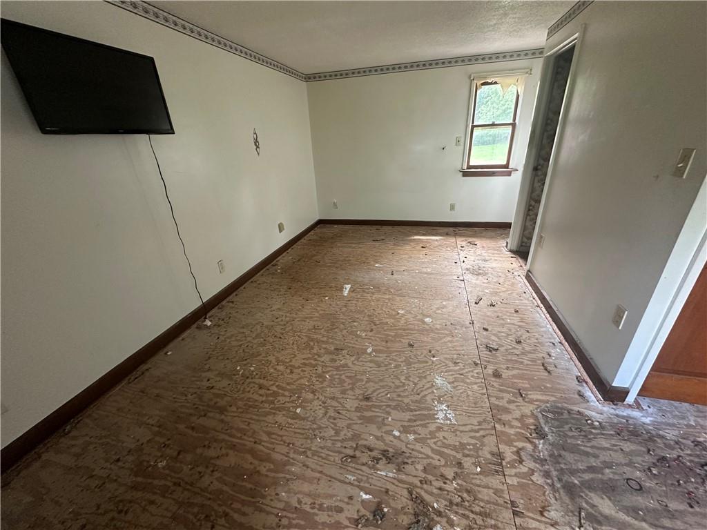 4254 Battle Ridge Road McDonald, PA 15057 - Photo 10 of 12