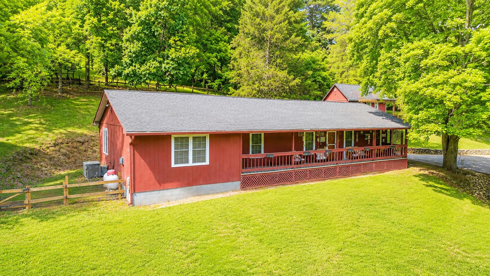 602 Patterson Road Sale Creek, TN 37373 - Photo 5 of 35 5- Storage
