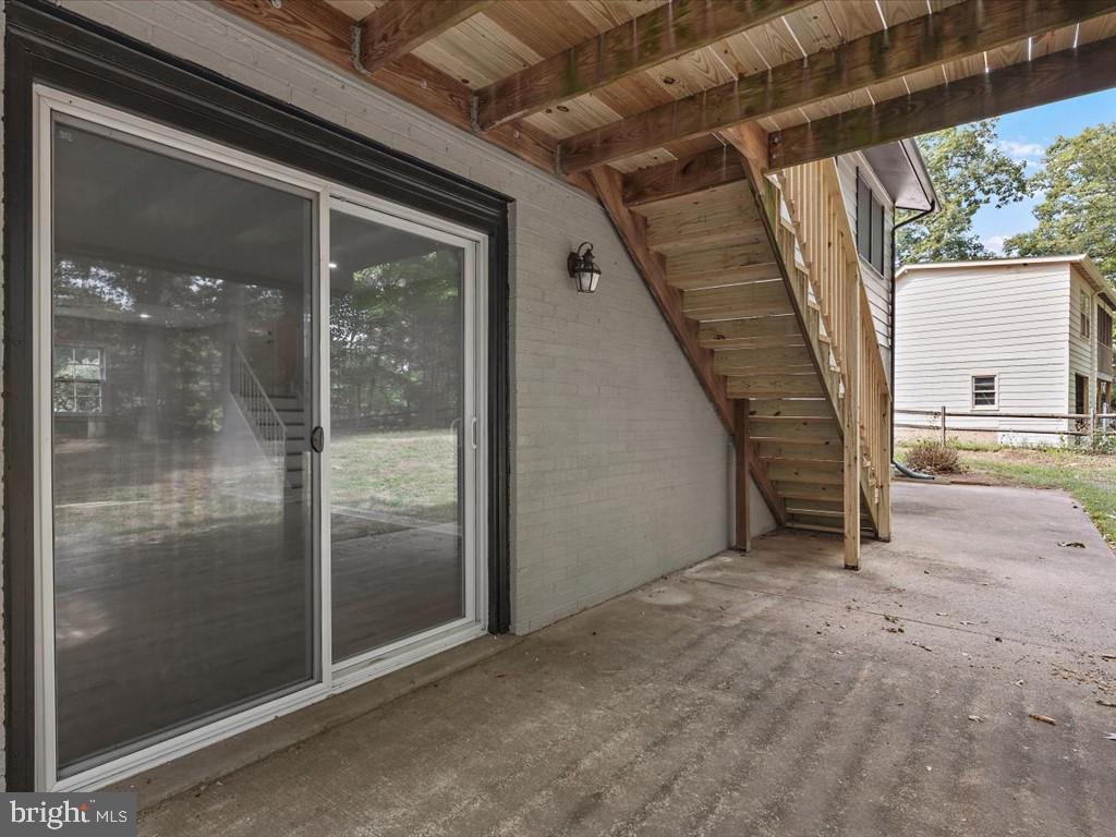 7386 Roxbury Avenue Manassas, VA 20109 - Photo 35 of 39 Gallery Image 35