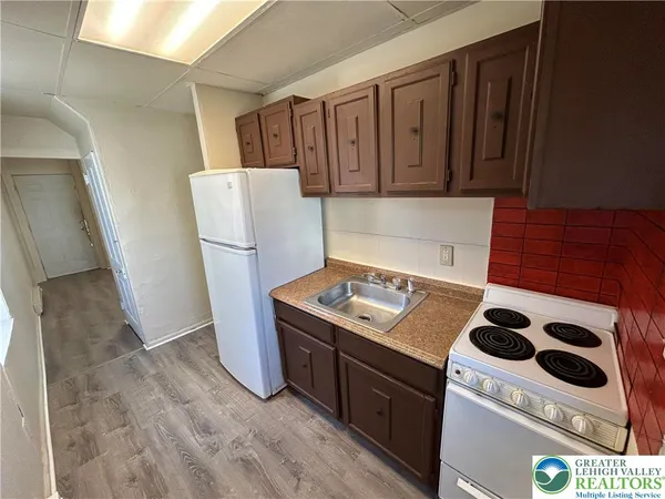 $1,375 | 617 Itaska Street, Bethlehem, PA 18015