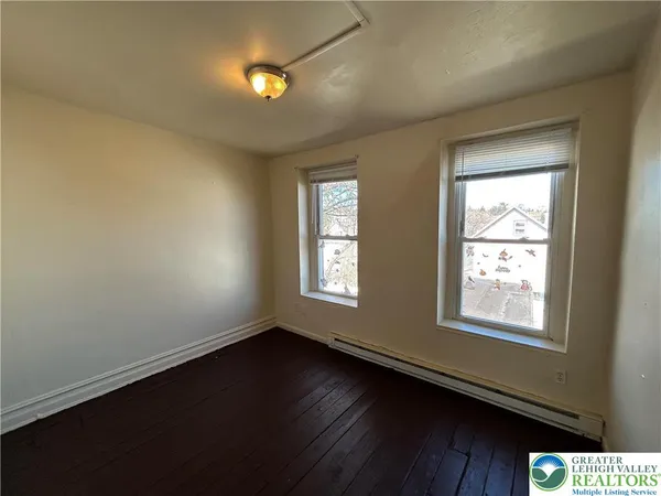 $1,375 | 617 Itaska Street, Bethlehem, PA 18015