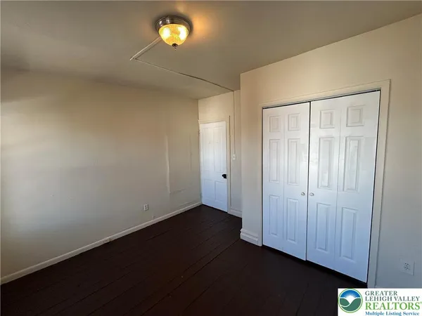 $1,375 | 617 Itaska Street, Bethlehem, PA 18015