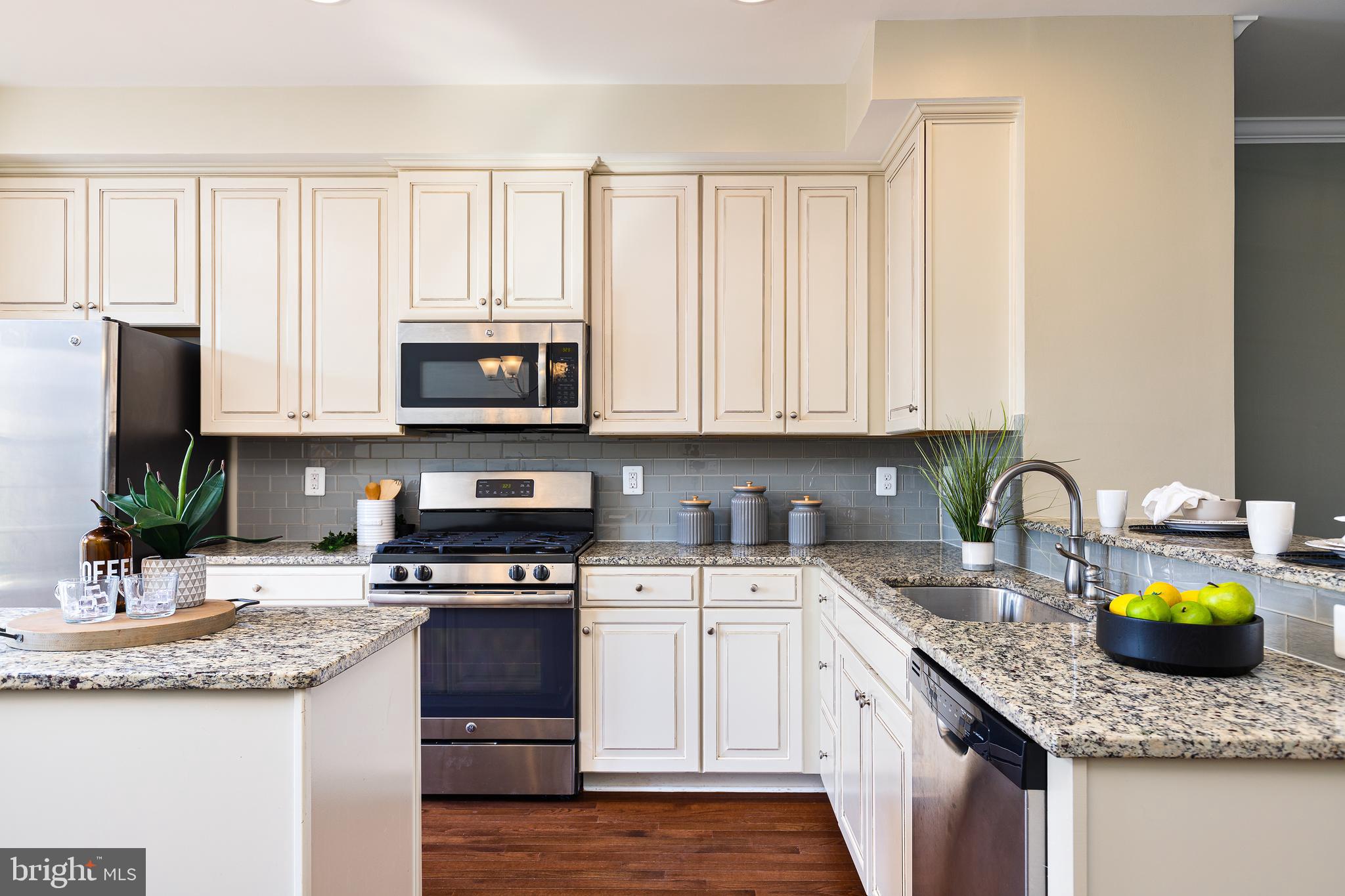 1002 Rutland Avenue Baltimore, MD 21205 - Photo 14 of 45