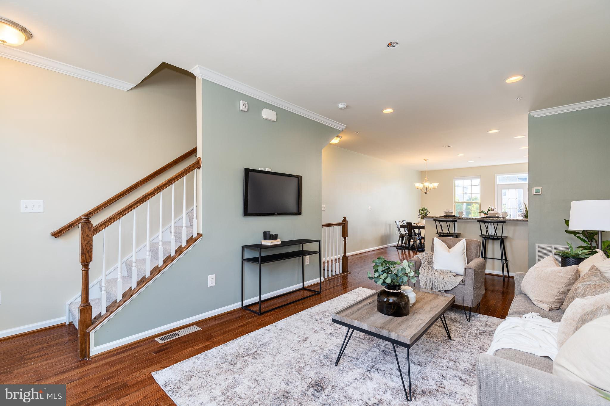 1002 Rutland Avenue Baltimore, MD 21205 - Photo 8 of 45