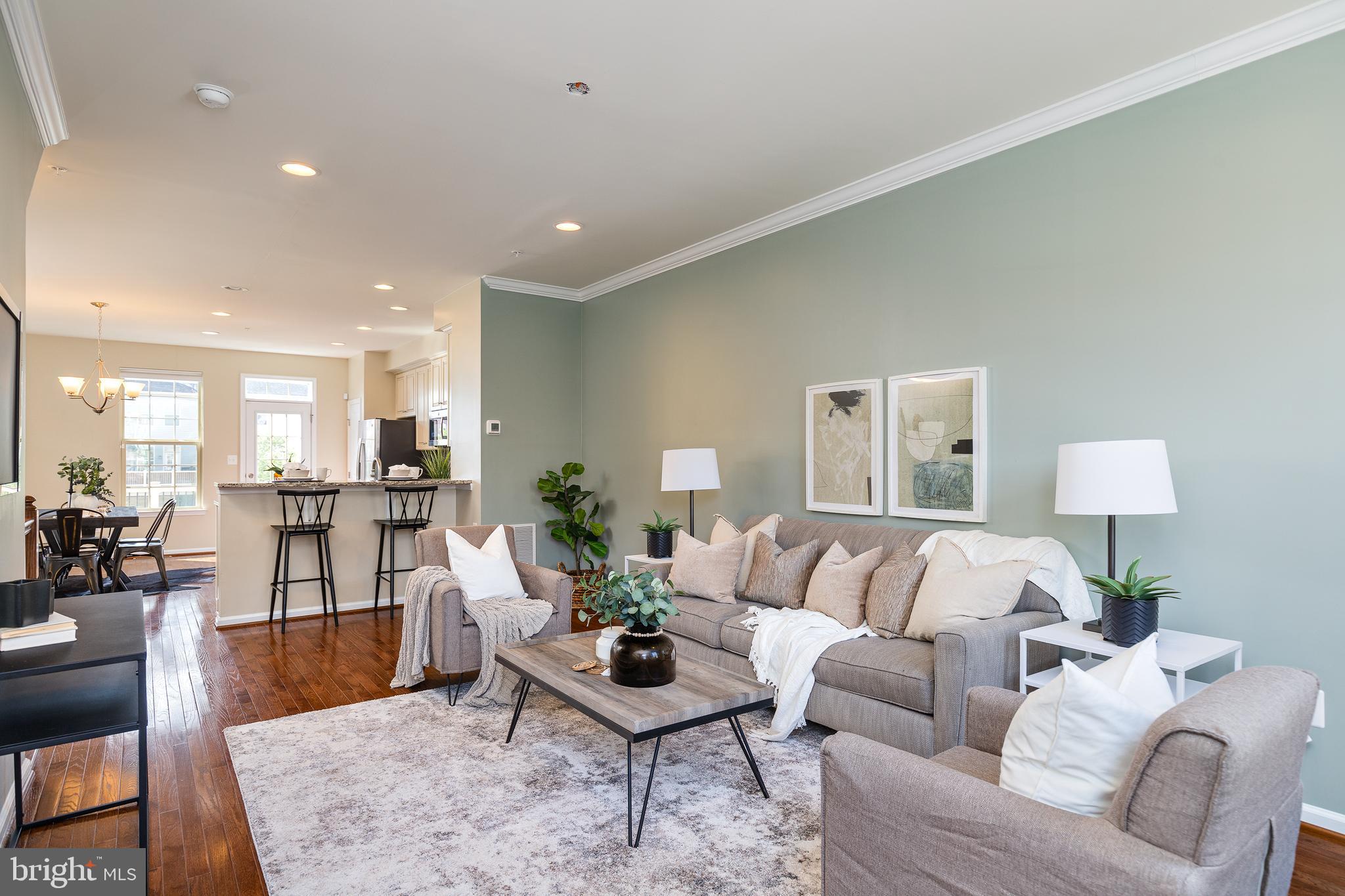 1002 Rutland Avenue Baltimore, MD 21205 - Photo 9 of 45