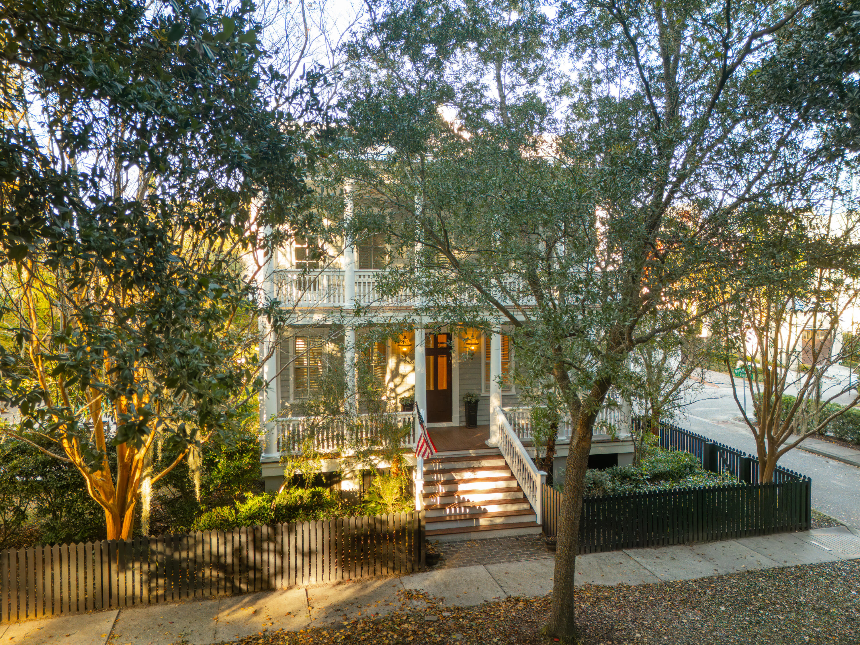 23 Mobile Street Mount Pleasant, SC 29464 - Photo 50 of 55 23MobileSt-KeenEyeMarketing-068