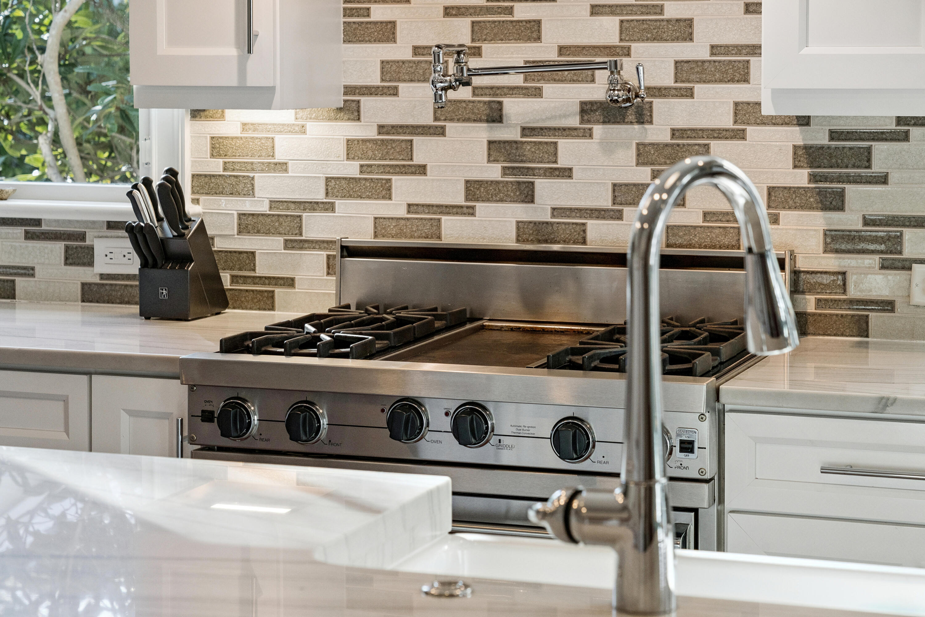 23 Mobile Street Mount Pleasant, SC 29464 - Photo 9 of 55 23MobileSt-KeenEyeMarketing-016