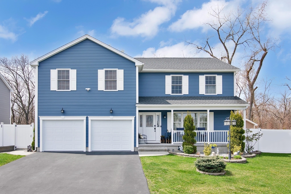 204 Naismith Street Springfield, MA 01104 - Photo 1 of 33 Gallery Image 1