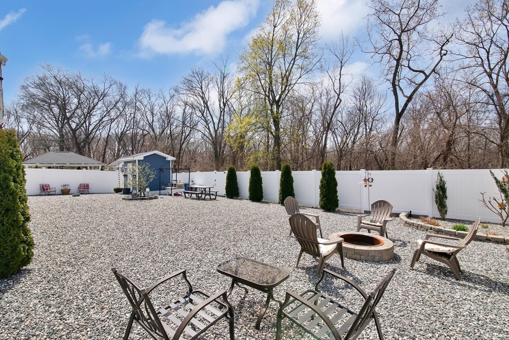 204 Naismith Street Springfield, MA 01104 - Photo 27 of 33 Gallery Image 27