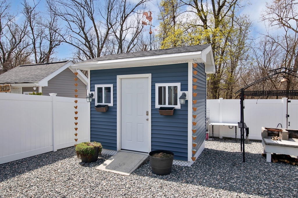 204 Naismith Street Springfield, MA 01104 - Photo 32 of 33 Gallery Image 32