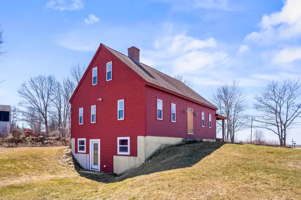 $419,900 | 635 Blinn Hill Road, Pittston, ME 04345