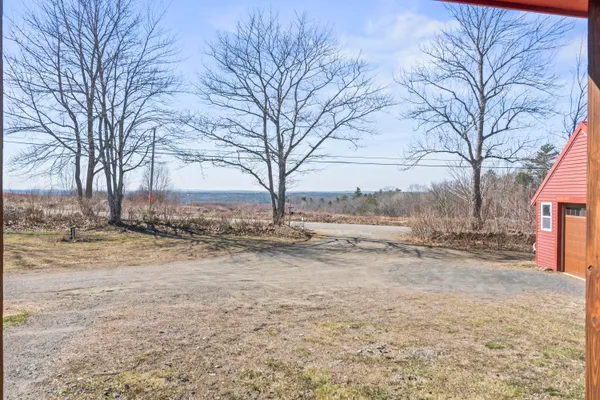 $419,900 | 635 Blinn Hill Road, Pittston, ME 04345