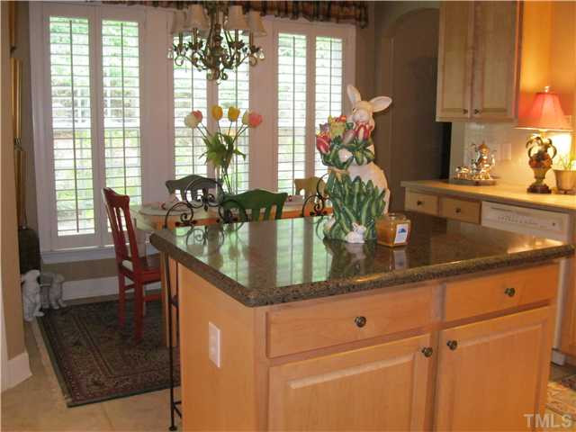 3914 Center Creek Circle Raleigh, NC 27612 - Photo 7 of 25 Kitchen
