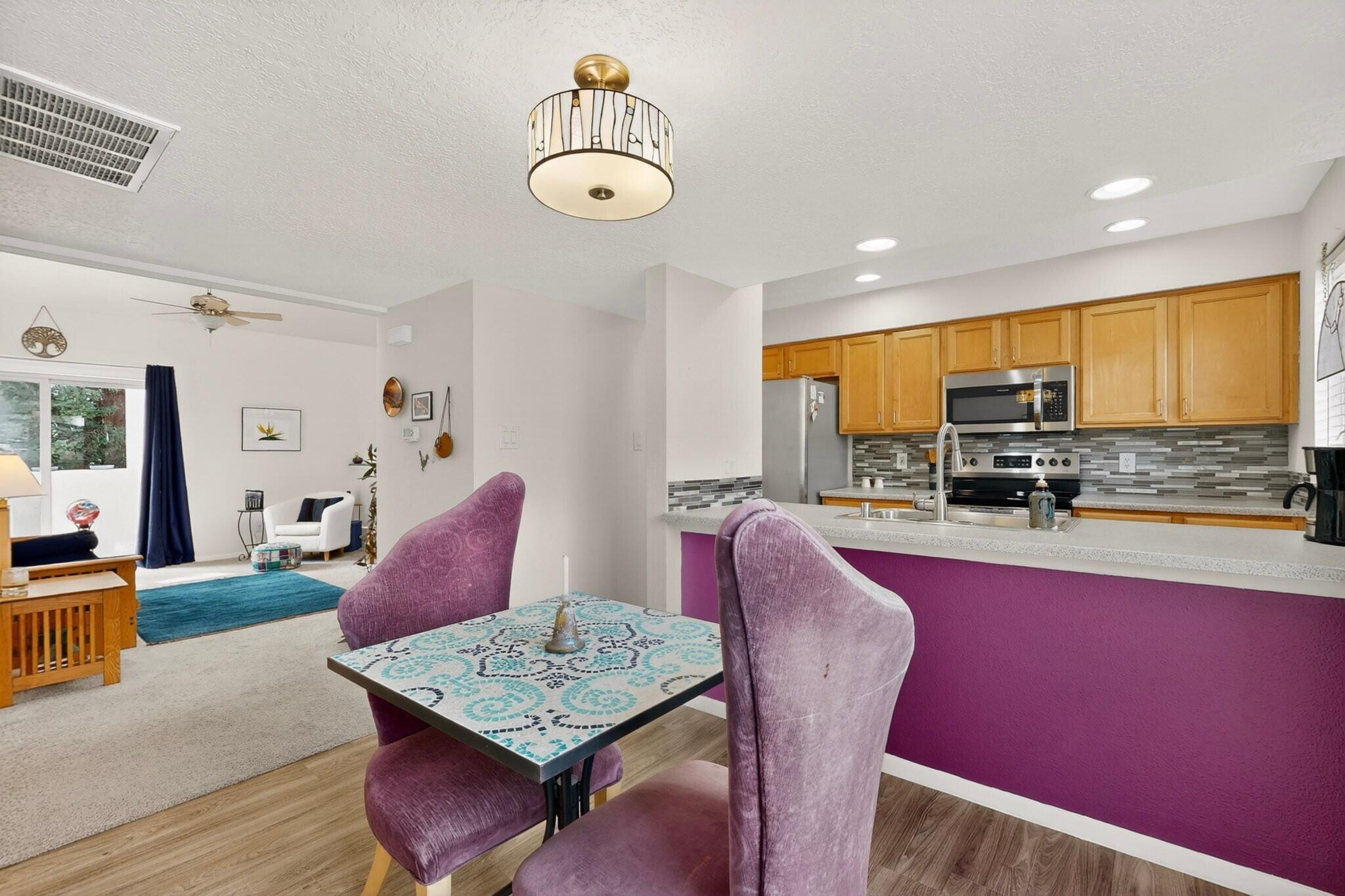13266 Candelaria Road Northeast Albuquerque, NM 87112 - Photo 3 of 28 Gallery Image 3