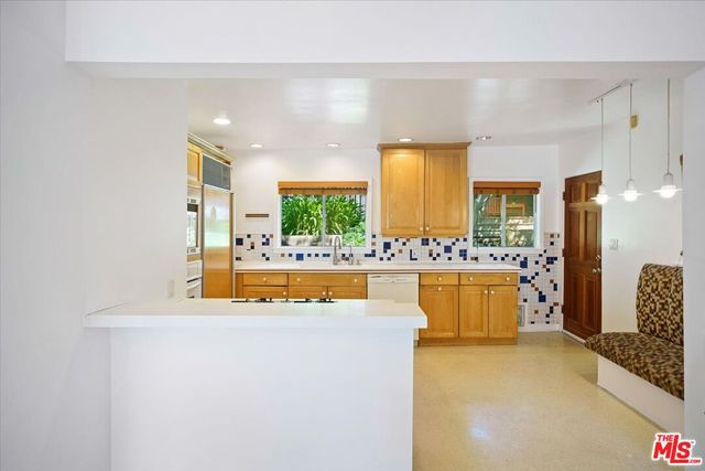 $965,000 | 3870 Udell Court, Los Angeles, CA 90027