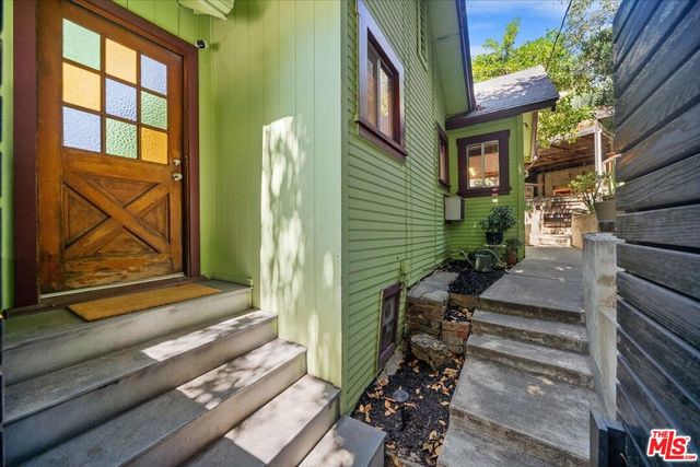 $965,000 | 3870 Udell Court, Los Angeles, CA 90027