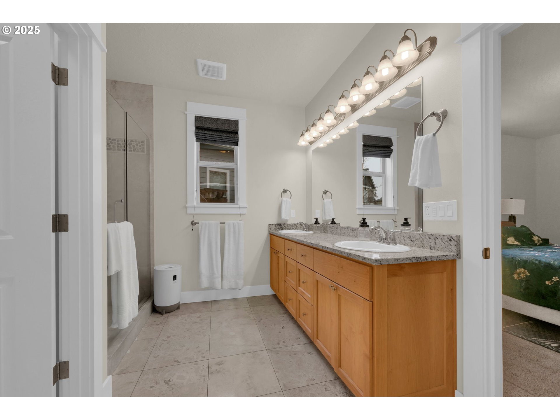 303 Lenore Loop Eugene, OR 97404 - Photo 20 of 41