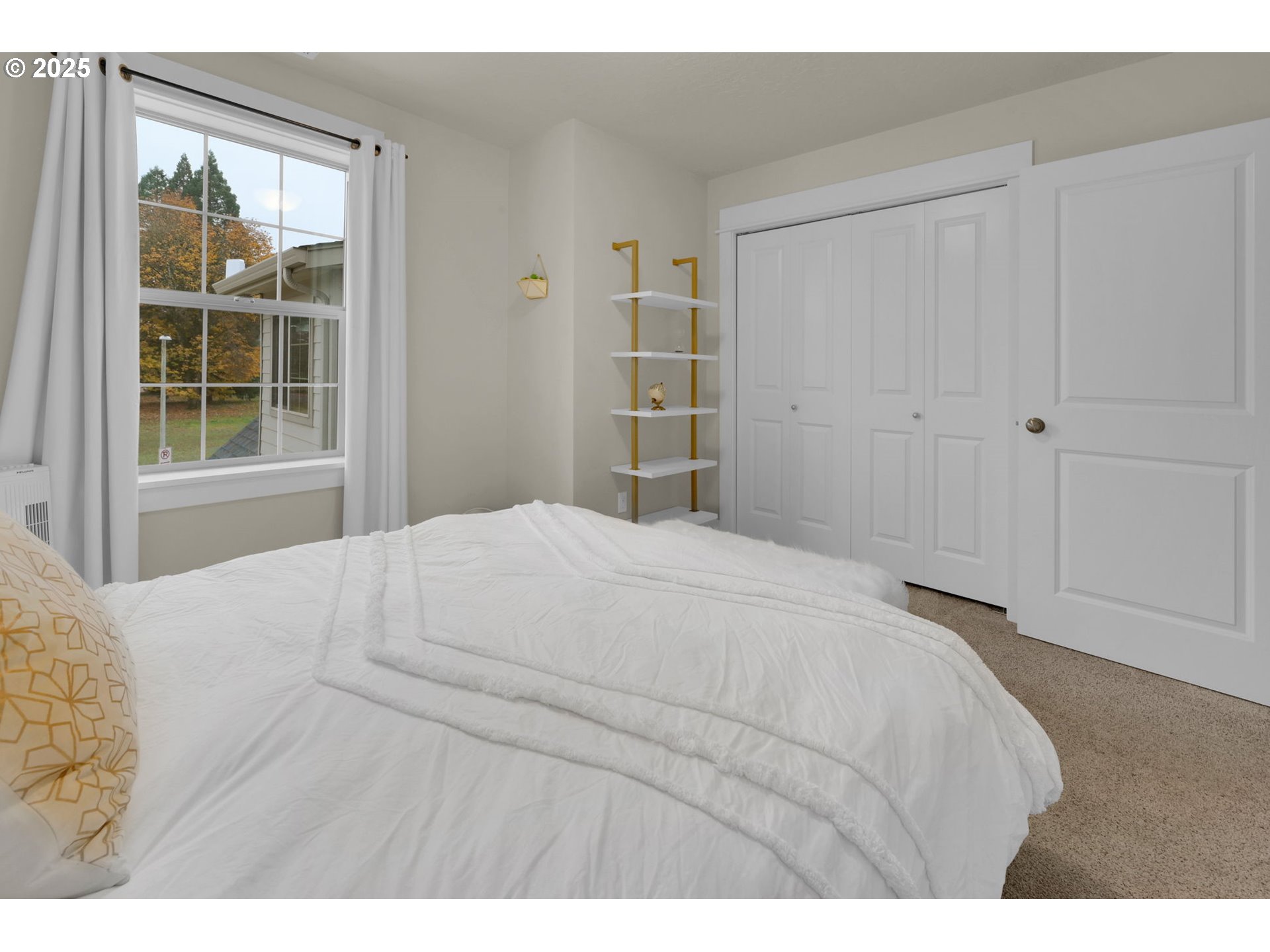 303 Lenore Loop Eugene, OR 97404 - Photo 24 of 41