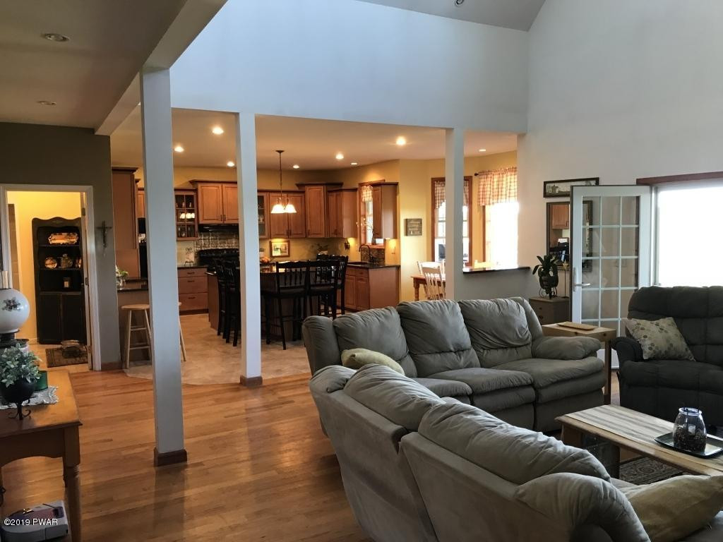 36 Racht Road Honesdale, PA 18431 - Photo 7 of 35